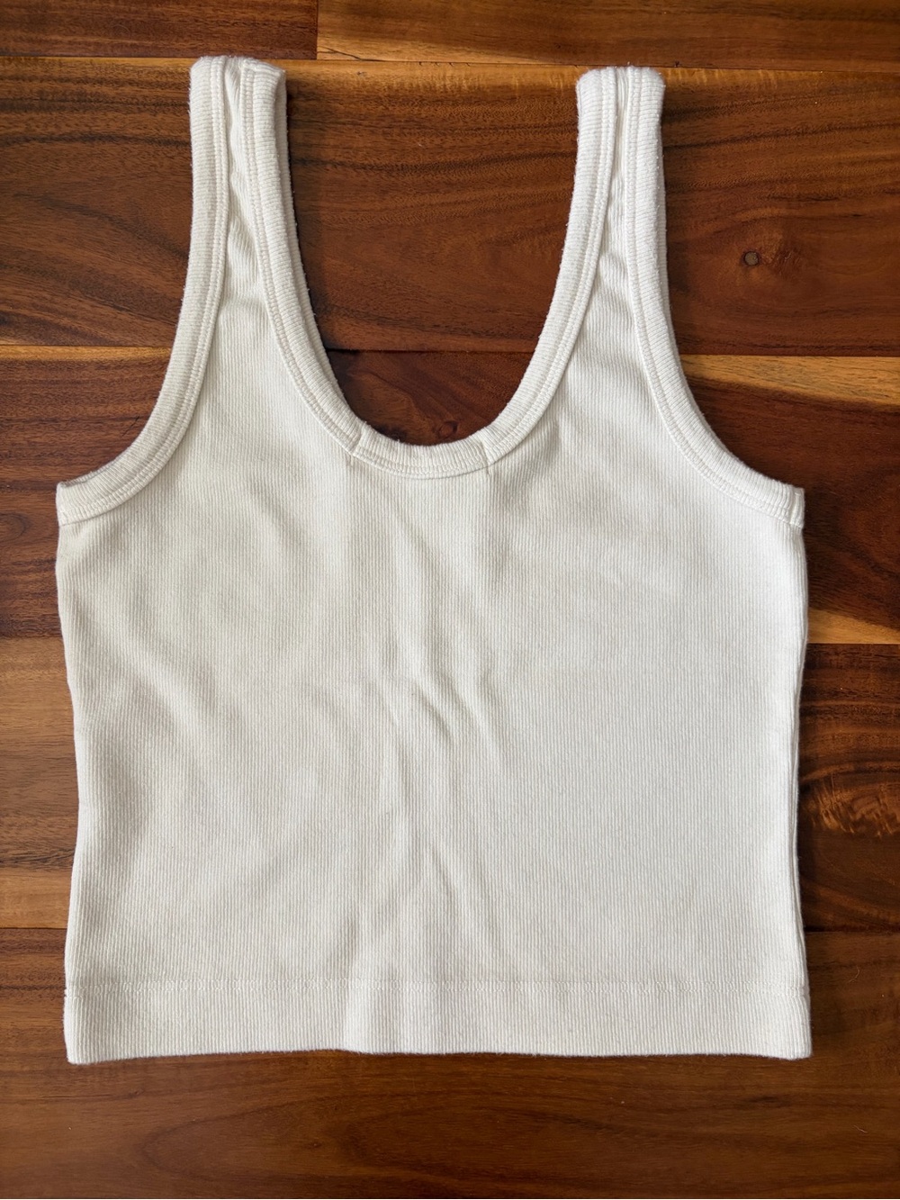 Perfect WhiteTee brand Ribbed Tank Top Small NEW - Picture 5 of 5